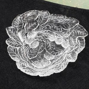 Vintage glass Indiana Glass Fenton Triangle Fruit Bowl Dish Logan…